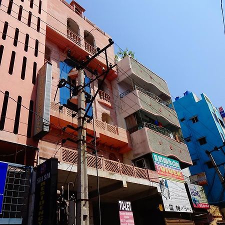 Sri Sai Residency Otel Tirupati Dış mekan fotoğraf