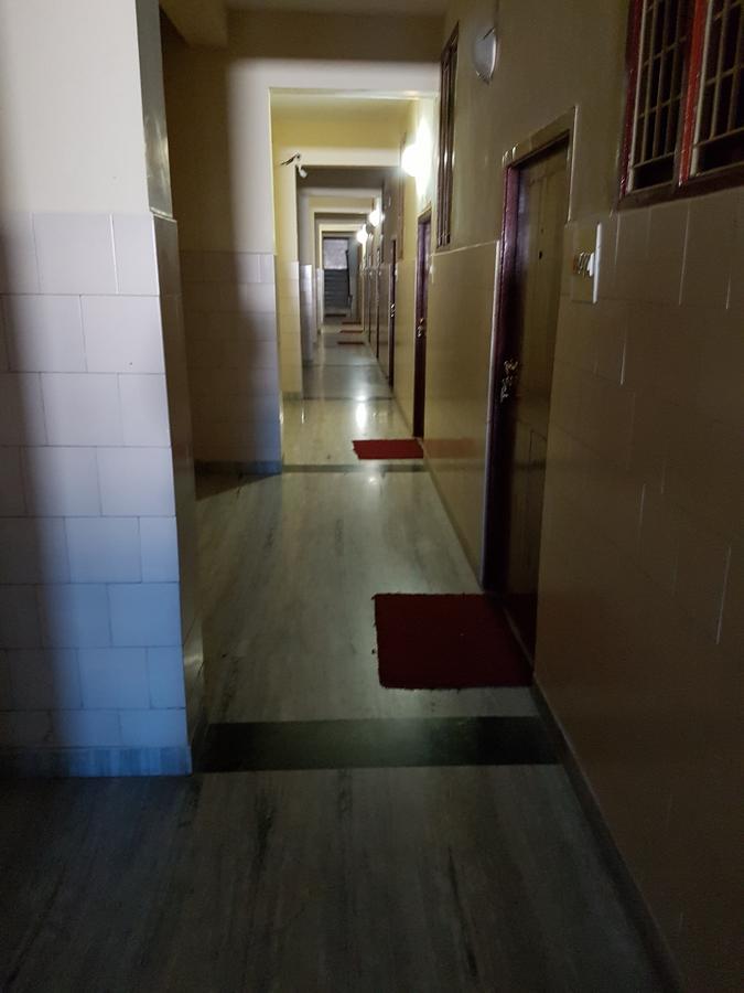 Sri Sai Residency Otel Tirupati Dış mekan fotoğraf